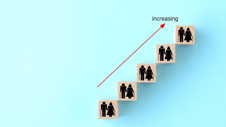2040年問題とは?課題や社会への影響、企業が行いたい5つの対策をわかりやすく解説