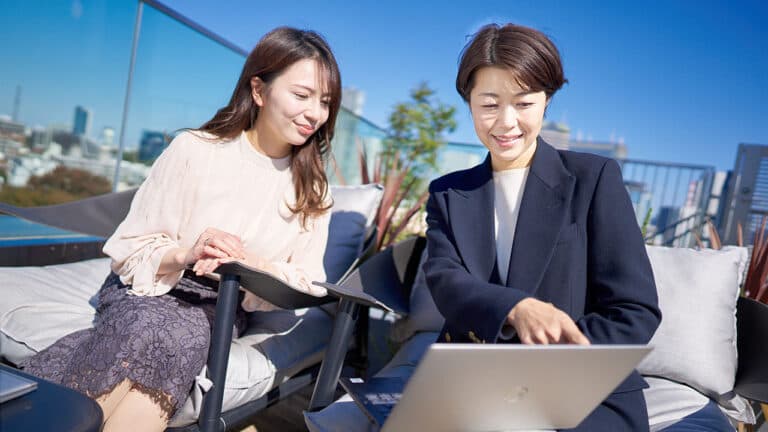 【基礎知識】コーチングとは?会社のマネジメントで技術を活用する効果・必要なスキル・注意点を紹介