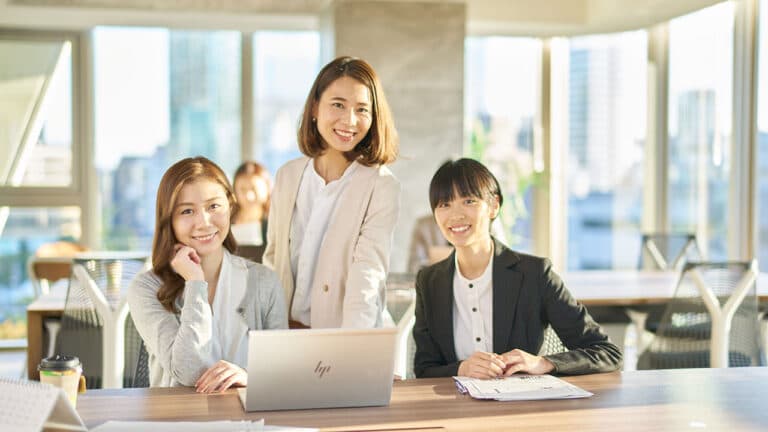 第5回:ひとりで抱えない社内広報。生成AIでコミュニケーションを円滑にし、進化させる|青柳真紗美