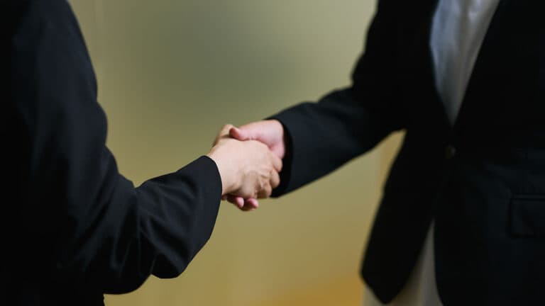 事業譲渡のプレスリリースの書き方は?5つの項目・ポイント・広報PR事例を紹介