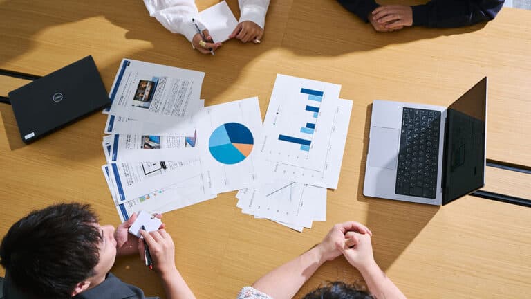 働き方改革の具体例32選|企業の取り組み事例と広報PR戦略・ポイントを解説